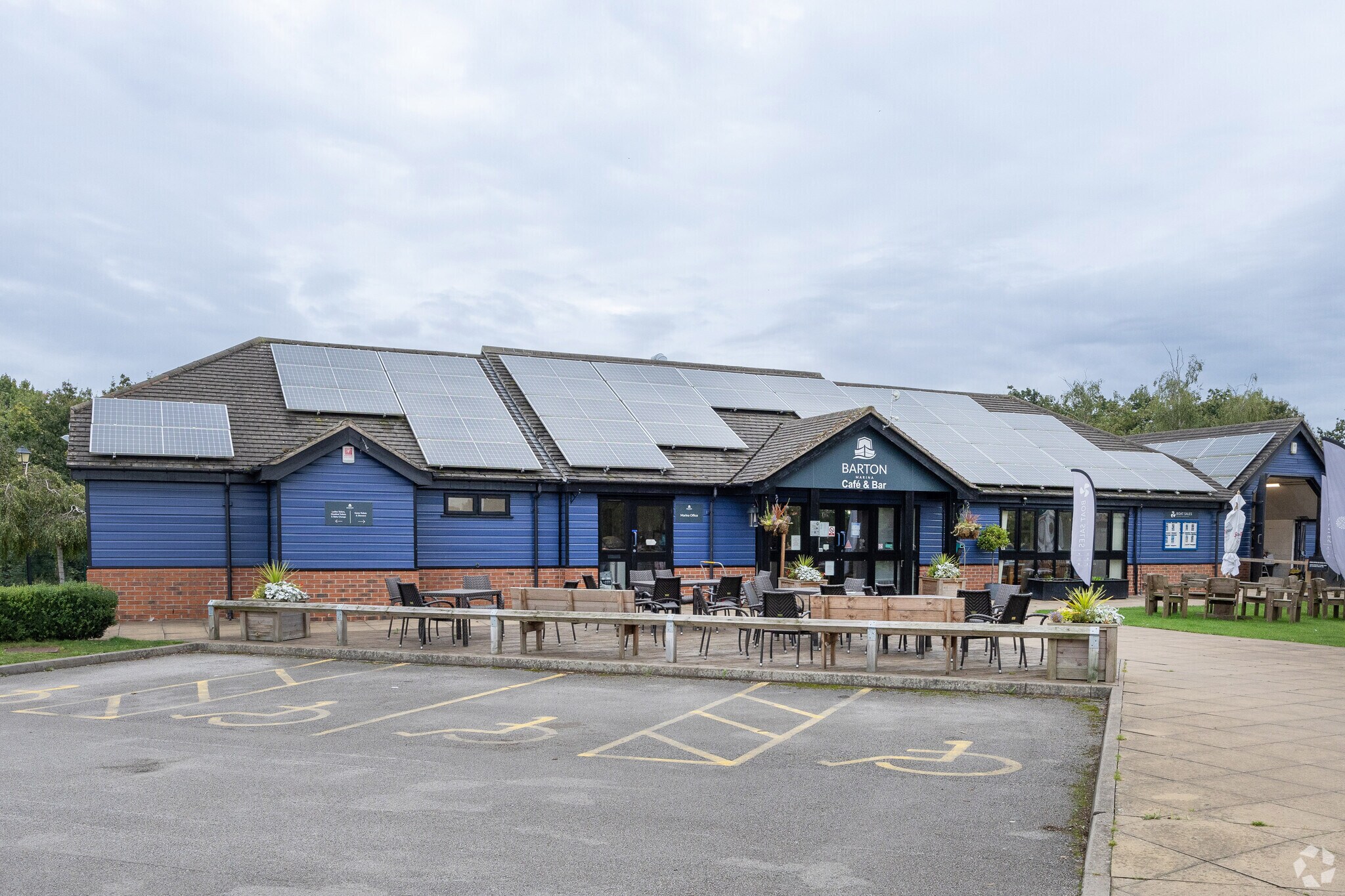 Barton Turn, Barton Under Needwood for lease Primary Photo- Image 1 of 3