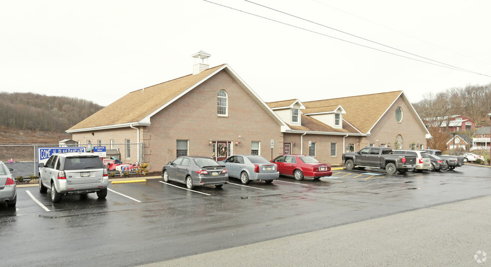 105 Pfeffer Rd, Export, PA for lease - Primary Photo - Image 1 of 6