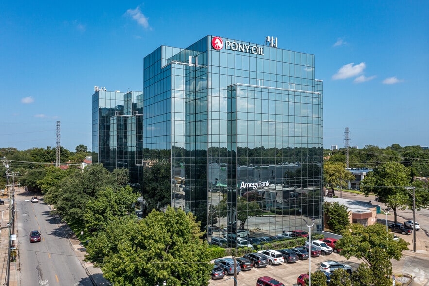 3100 Monticello Ave, Dallas, TX for lease - Primary Photo - Image 1 of 28