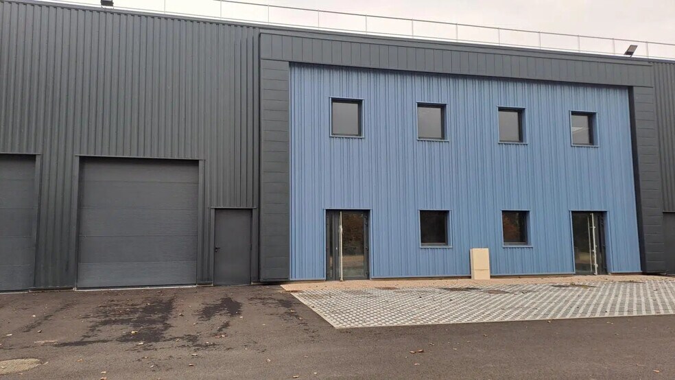 Flex in Saint-Rémy for sale - Building Photo - Image 3 of 4