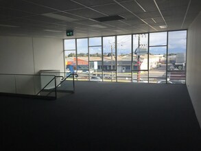 158 Chesterville Rd, Cheltenham for lease Interior Photo- Image 2 of 3