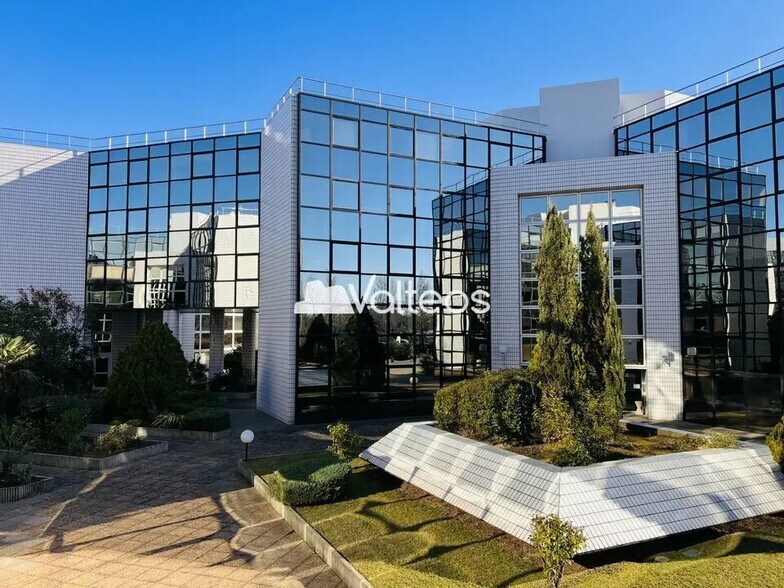 5 Avenue Albert Durand, Blagnac for lease - Building Photo - Image 2 of 48