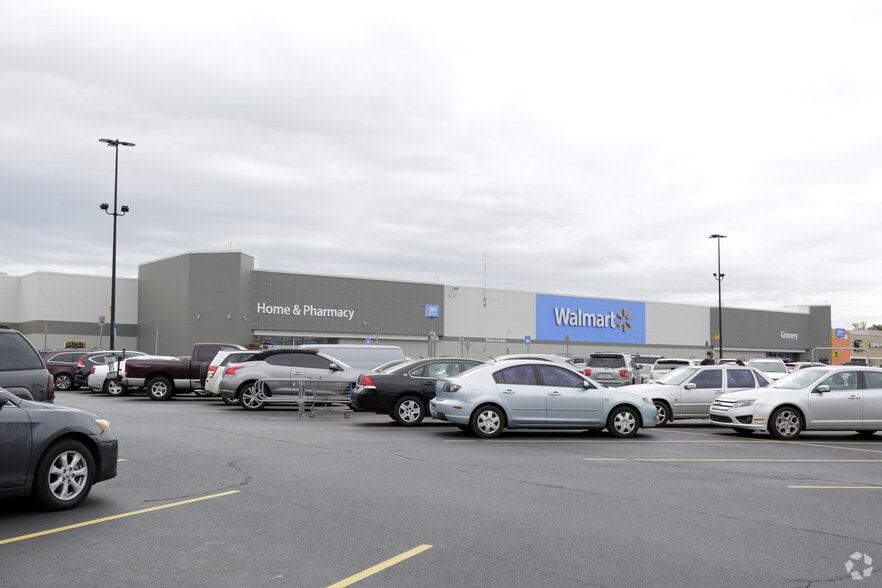 1500 Market Place Blvd, Cumming, GA for lease - Primary Photo - Image 1 of 4