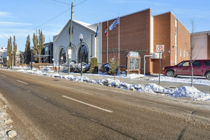 10831 124th St NW, Edmonton, AB for sale - Building Photo - Image 3 of 17