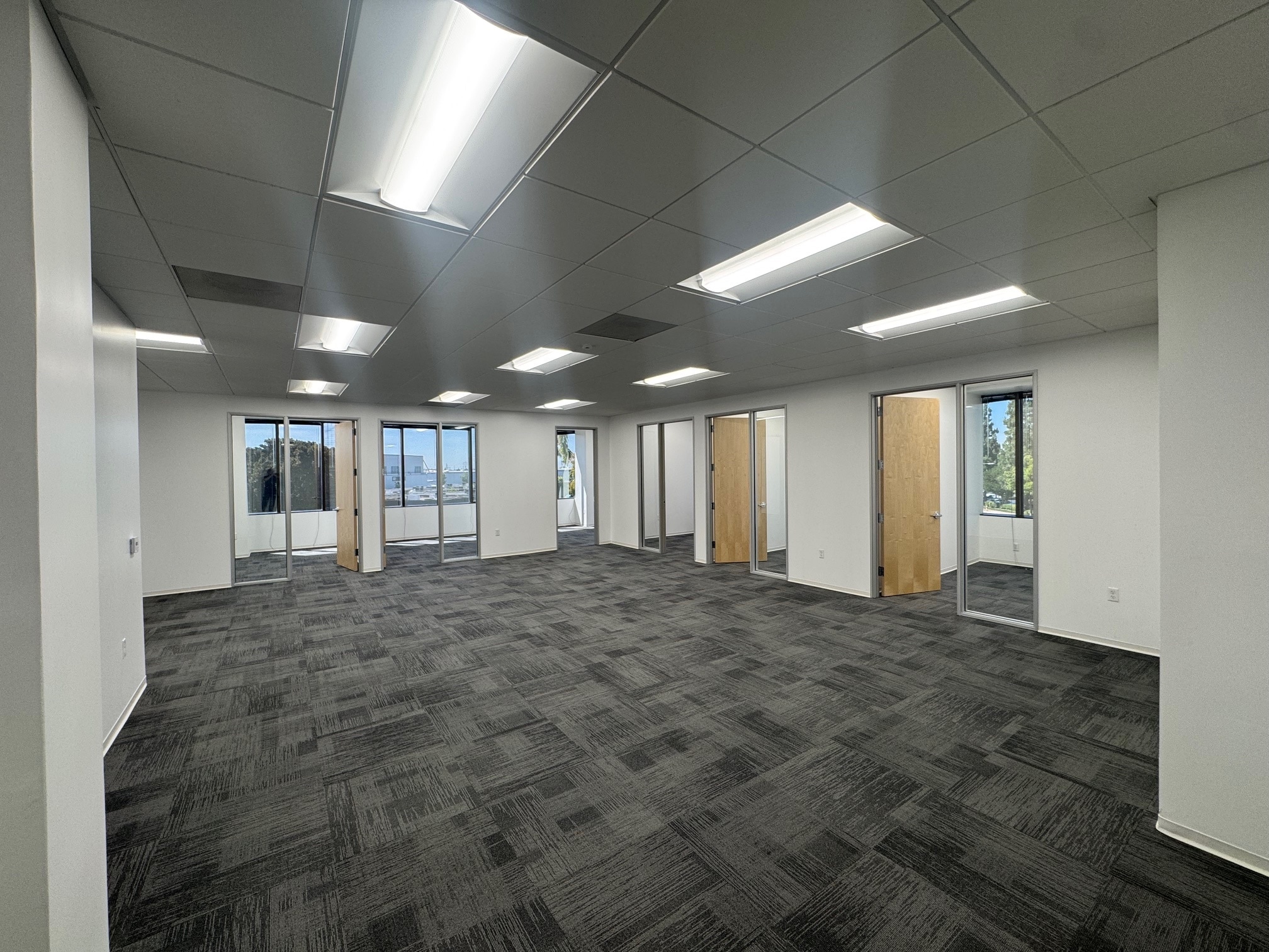 5800 S Eastern Ave, Commerce, CA for lease Interior Photo- Image 1 of 7