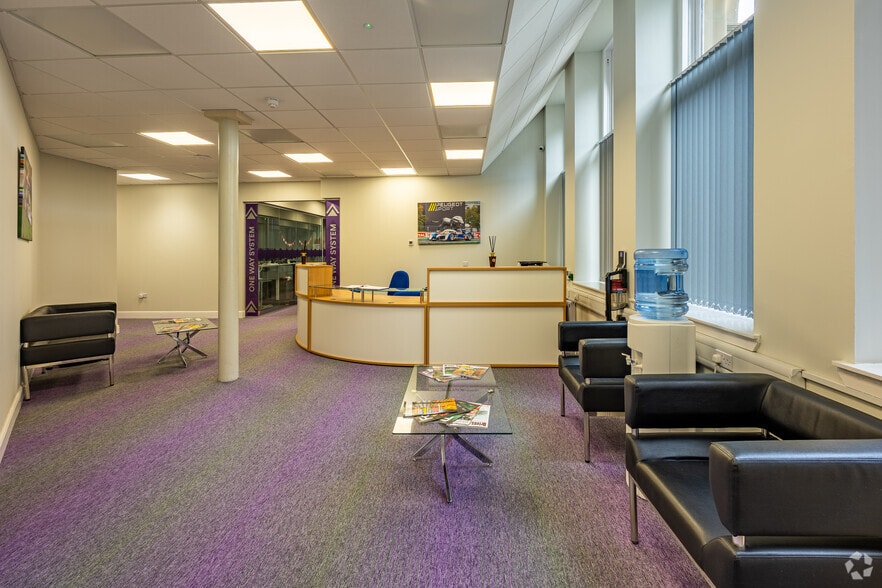 95 Morrison St, Glasgow for lease - Interior Photo - Image 3 of 22