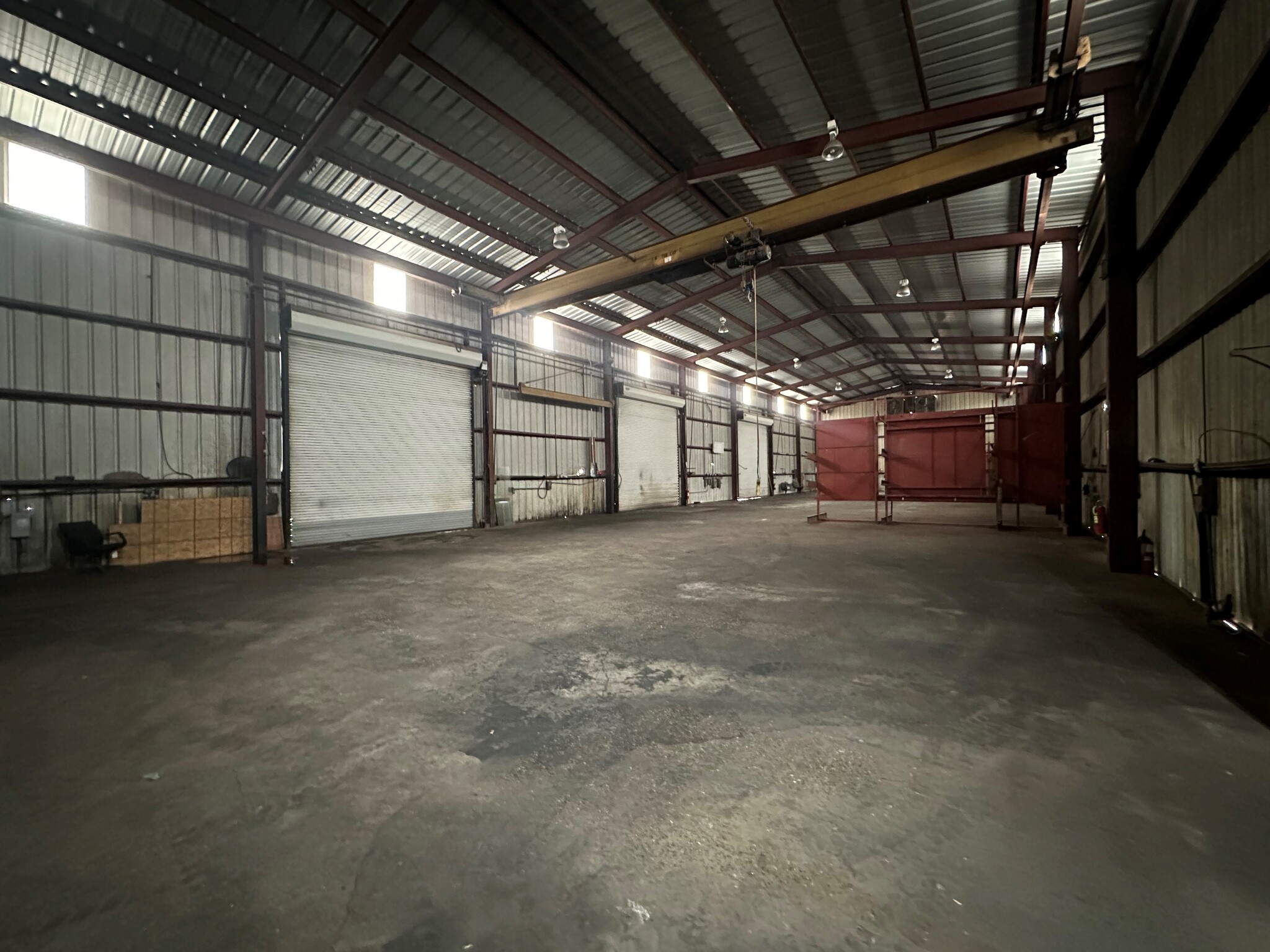 5713 Cunningham Rd, Houston, TX for lease Interior Photo- Image 1 of 1