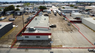 3010 Fairhaven Dr, Bakersfield, CA for lease Aerial- Image 1 of 4