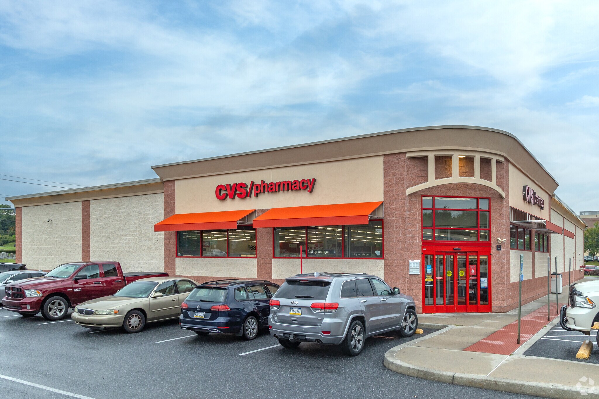 2110 Spring Valley Rd, Lancaster, PA for sale Primary Photo- Image 1 of 1