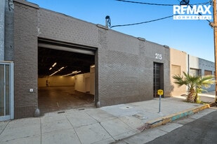 215 W 15th St, Los Angeles CA - Warehouse