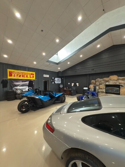 3549 Lapeer Rd, Metamora, MI for lease - Building Photo - Image 2 of 8