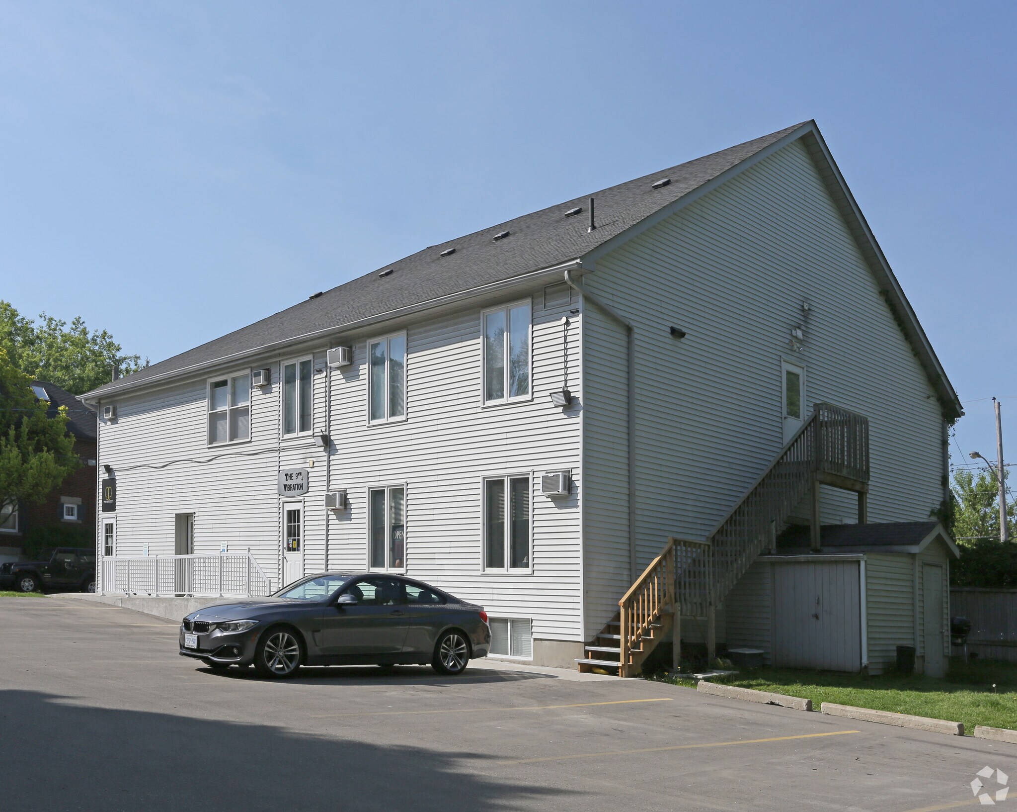 497 Woolwich St, Guelph, ON for lease Primary Photo- Image 1 of 4
