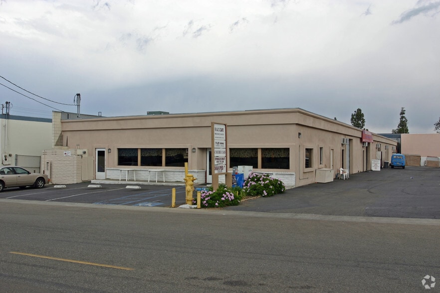 662-672 Enterprise St, Escondido, CA for lease - Building Photo - Image 2 of 14