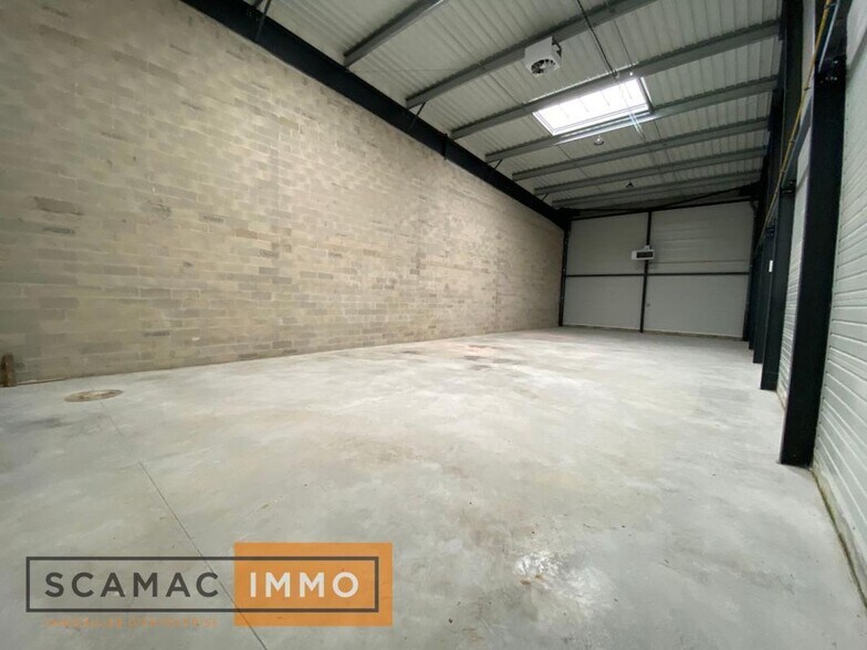 Flex in Bondoufle for sale - Building Photo - Image 3 of 7
