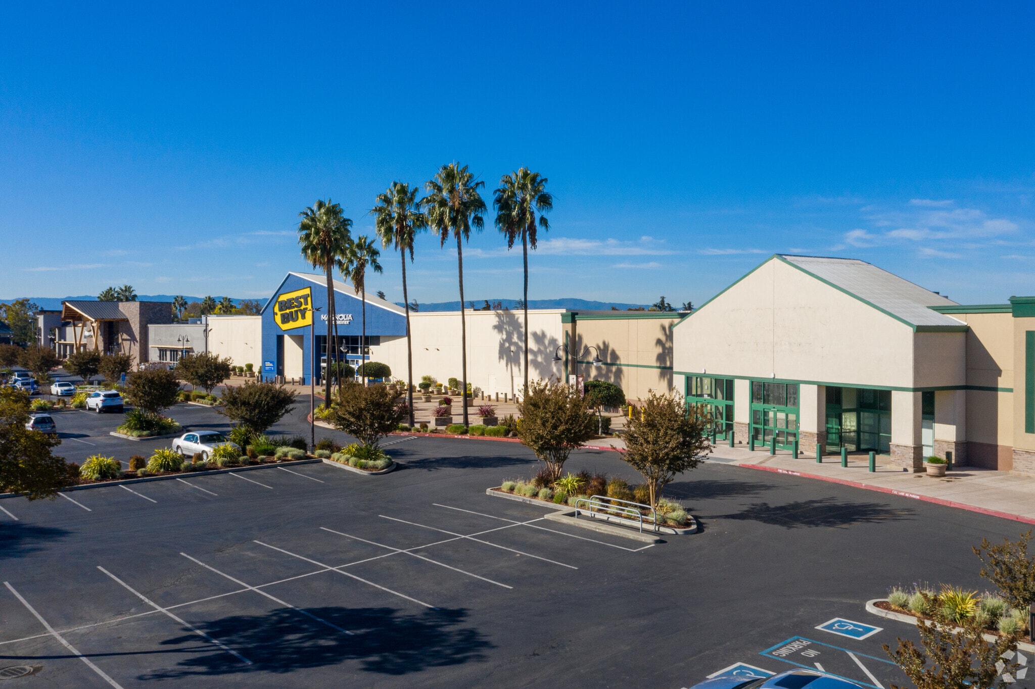 15-63 Ranch Dr, Milpitas, CA for sale Primary Photo- Image 1 of 1