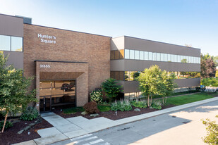 Hunter's Square Office Building - Loft