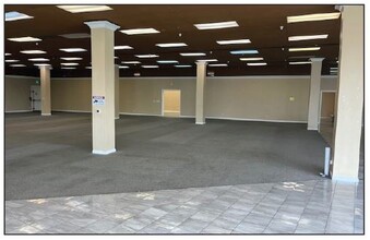 678 N Wilson Way, Stockton, CA for lease Building Photo- Image 2 of 3