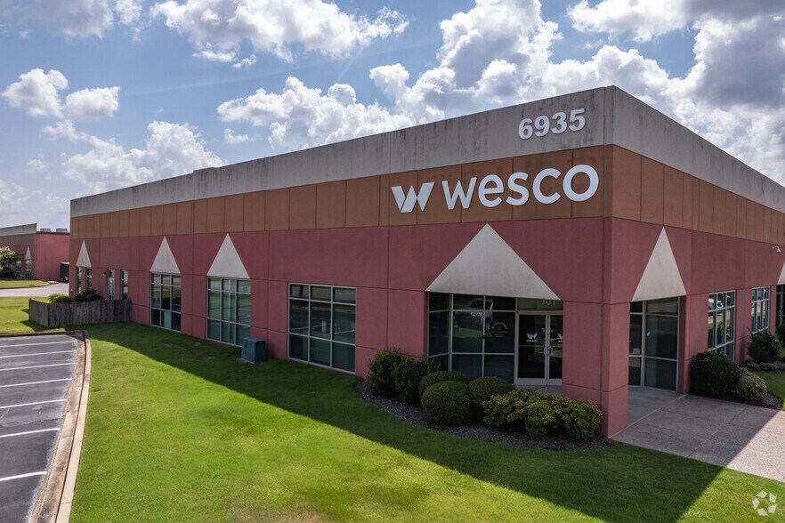 6935 Appling Farms Pky, Memphis, TN for lease - Primary Photo - Image 1 of 4