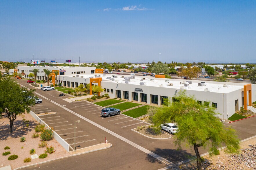 10201 S 51st St, Phoenix, AZ for lease - Building Photo - Image 3 of 5