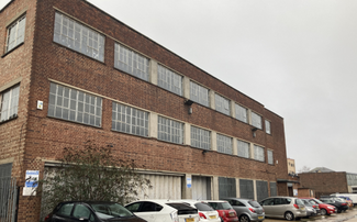 More details for 7-8 Bridge Close, Romford - Industrial for Lease