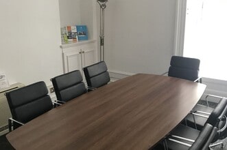 4 Albert St, Aberdeen for sale Interior Photo- Image 1 of 2