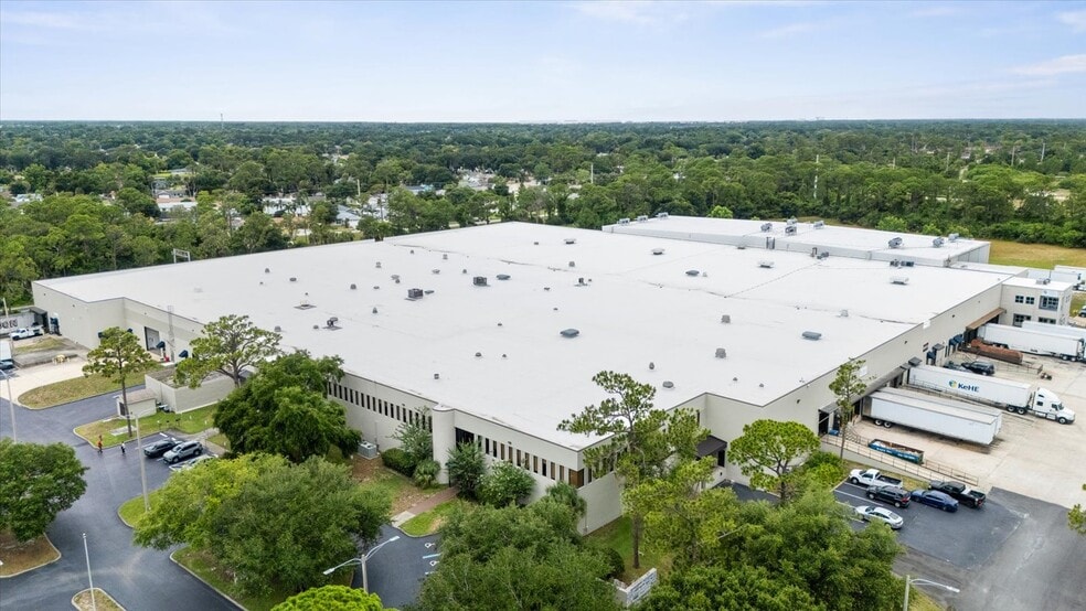 3100 S Ridgewood Ave, South Daytona, FL for lease - Building Photo - Image 3 of 9