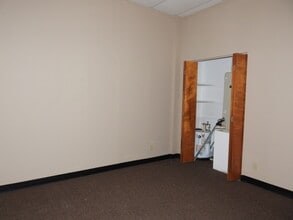 503 N Orlando Ave, Cocoa Beach, FL for lease Interior Photo- Image 1 of 5