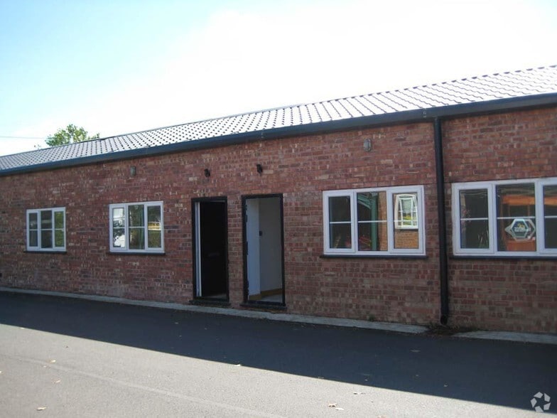 Bridgemere, Nantwich for sale - Primary Photo - Image 1 of 1