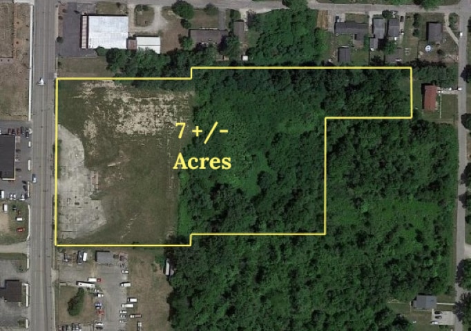 2000 N Dr Martin Luther King Jr Blvd, Muncie, IN for lease Building Photo- Image 1 of 3