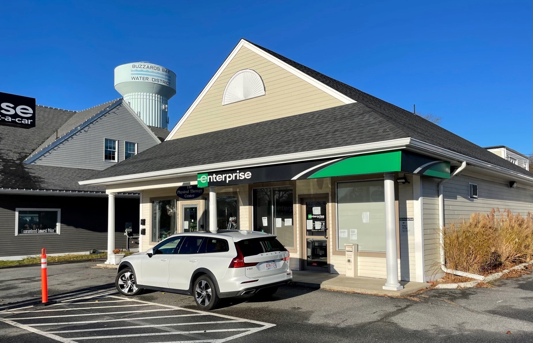 271 Main St, Buzzards Bay, MA 02532