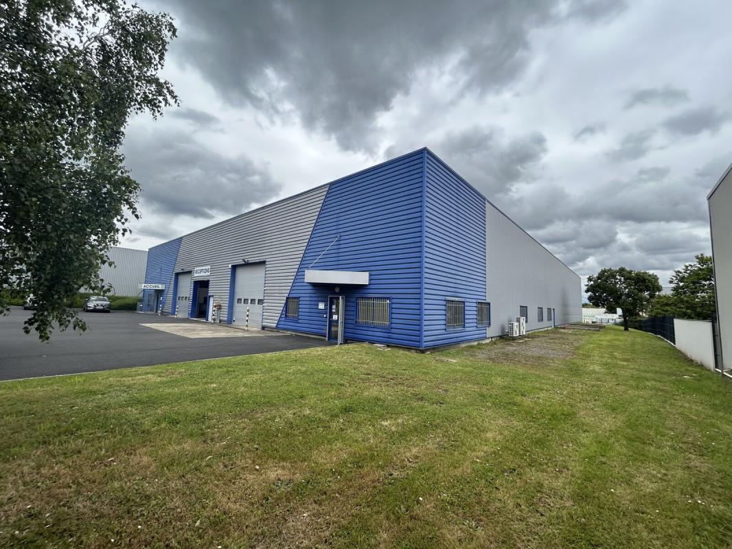 5 Bis Rue Soweto, Saint-Herblain for lease Building Photo- Image 1 of 9