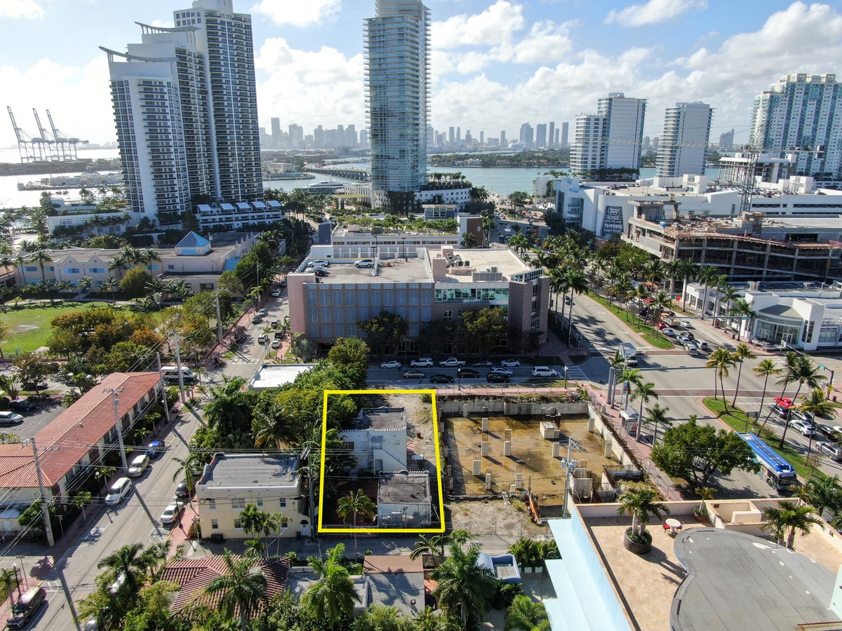 411 Michigan Ave, Miami Beach, FL 33139