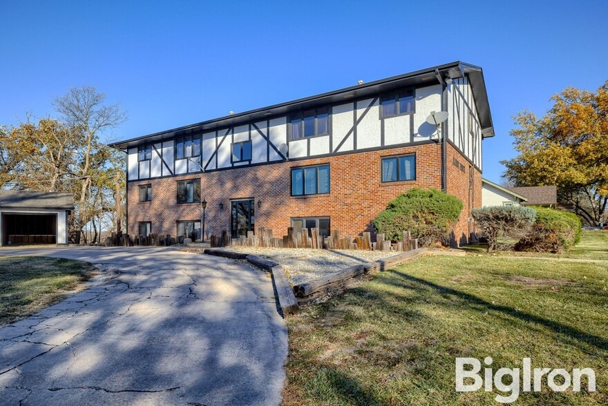 601 N 4th St, Beatrice, NE for sale - Primary Photo - Image 1 of 23