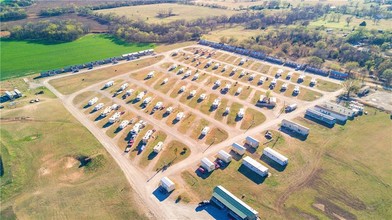 3150 W North Ave, Ponca City, OK - aerial  map view