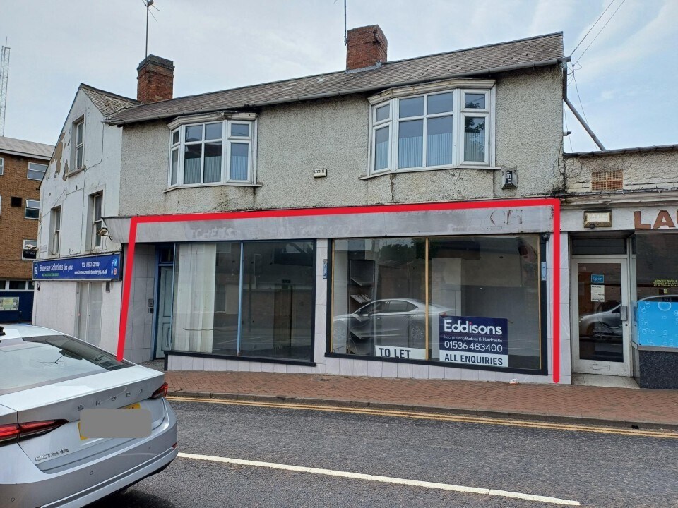 17-18 Victoria Rd, Wellingborough for lease Building Photo- Image 1 of 4