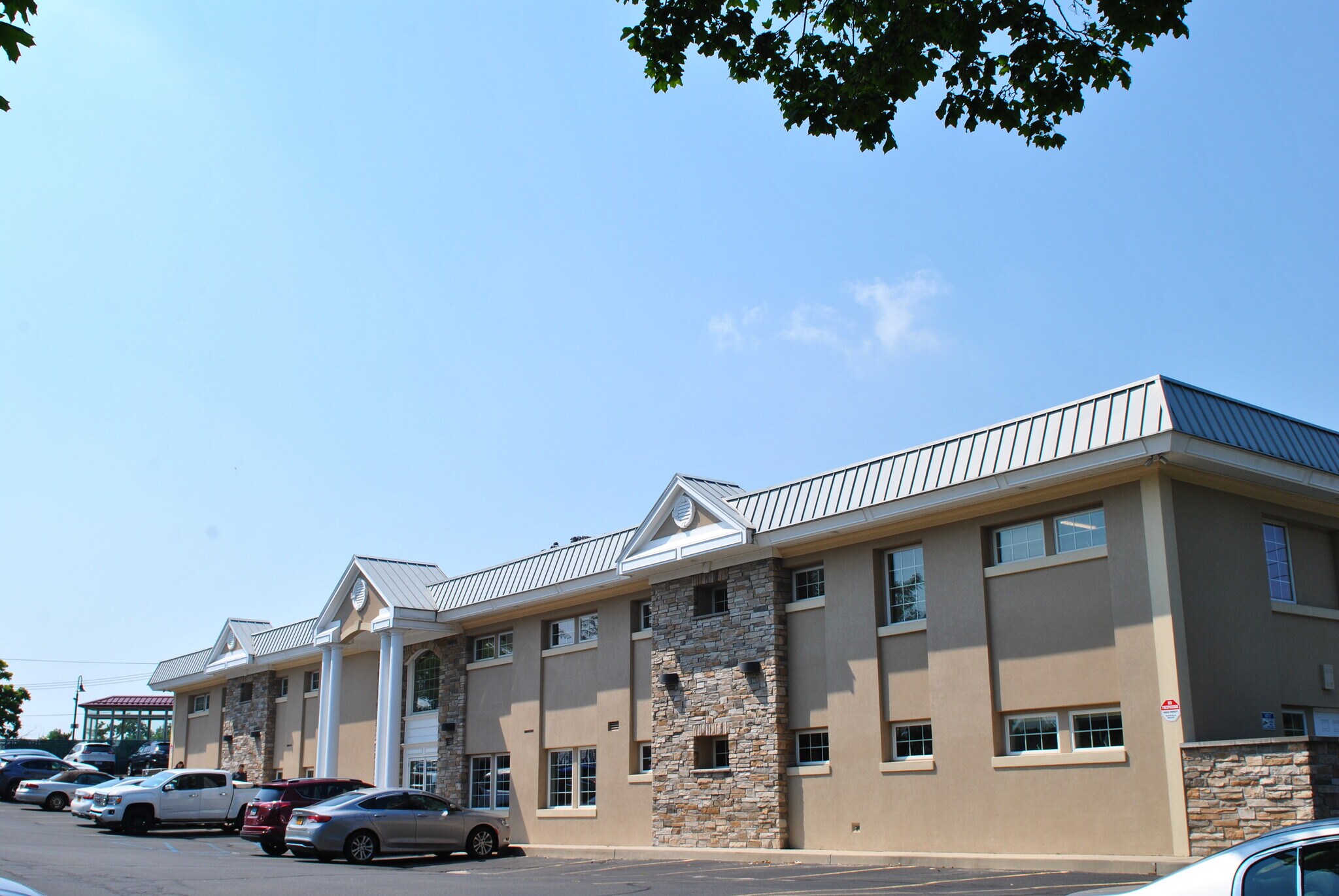 251 Oakland Ave, Port Jefferson, NY 11777 Station Medical Center