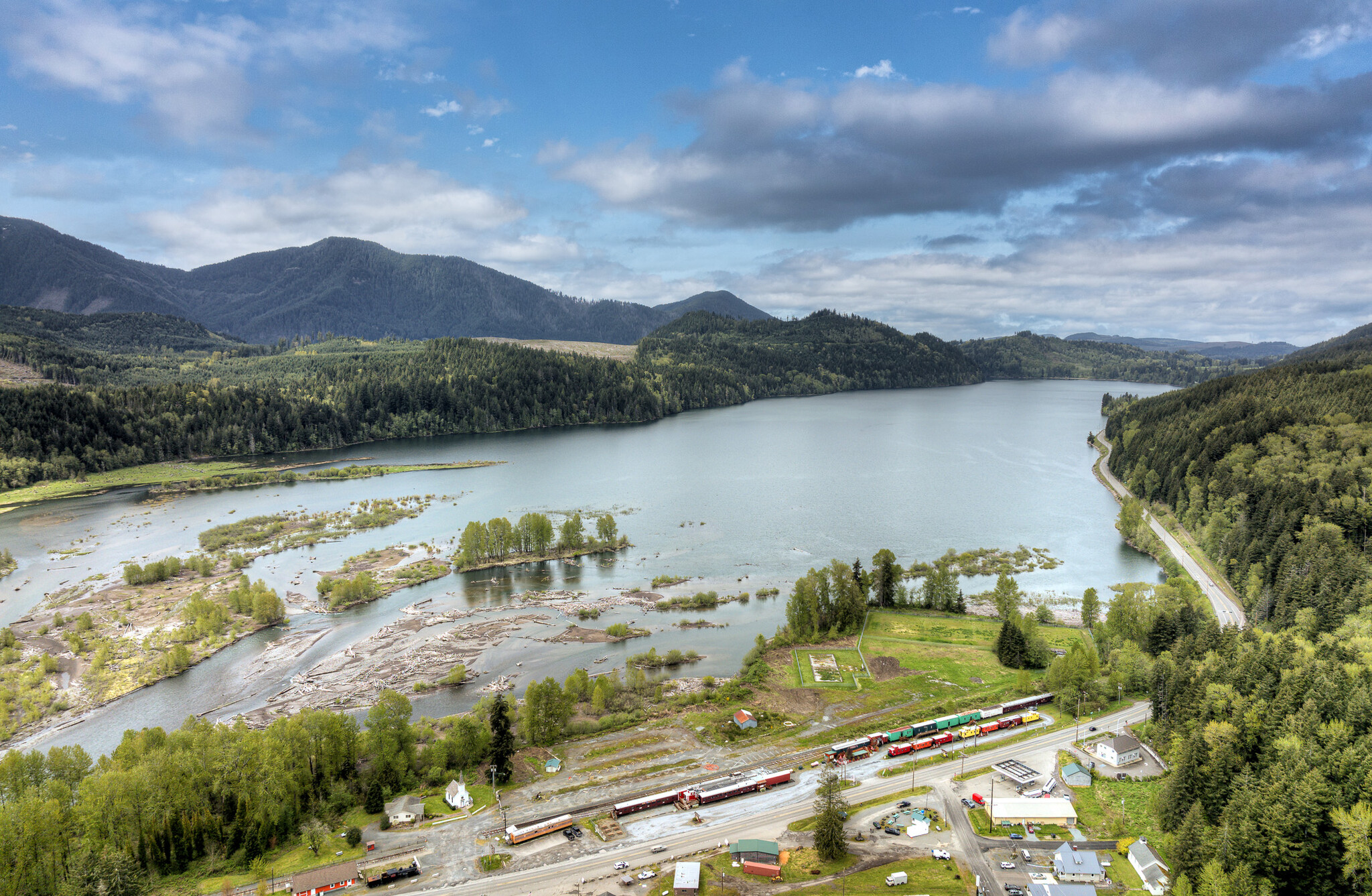 54106 Mountain Hwy E hwy, Elbe, WA for sale Primary Photo- Image 1 of 66