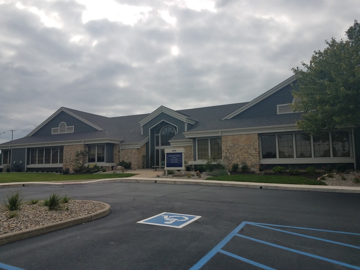 409 E Cook Rd, Fort Wayne, IN 46825