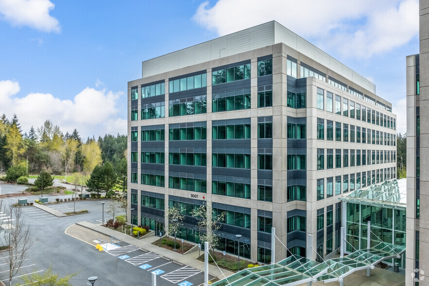 3007 160th Ave SE, Bellevue, WA for lease - Building Photo - Image 2 of 5