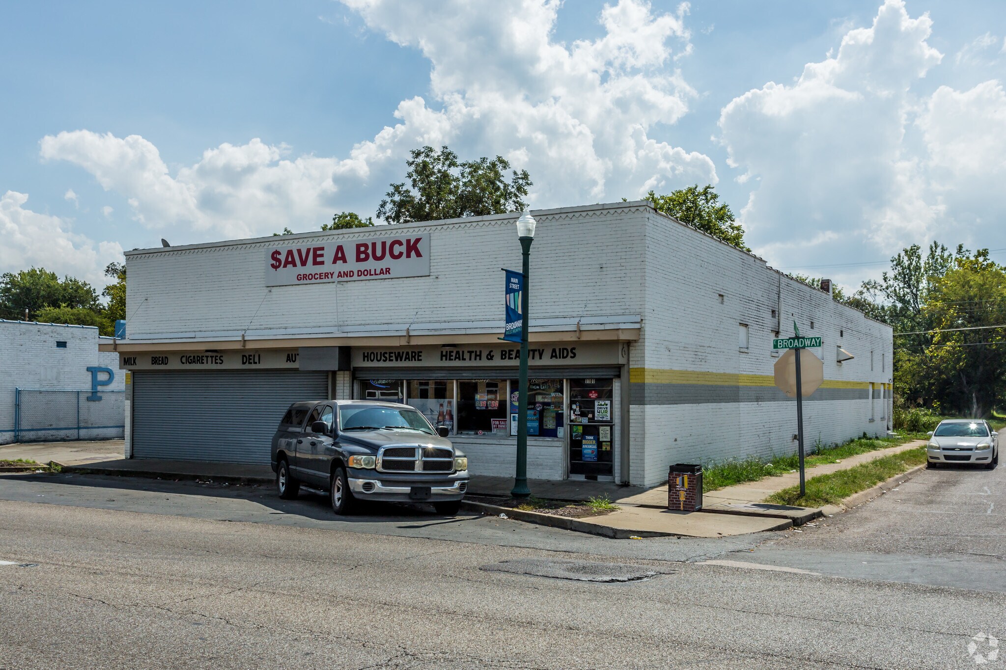 1101 E Broadway St, West Memphis, AR for sale Primary Photo- Image 1 of 1