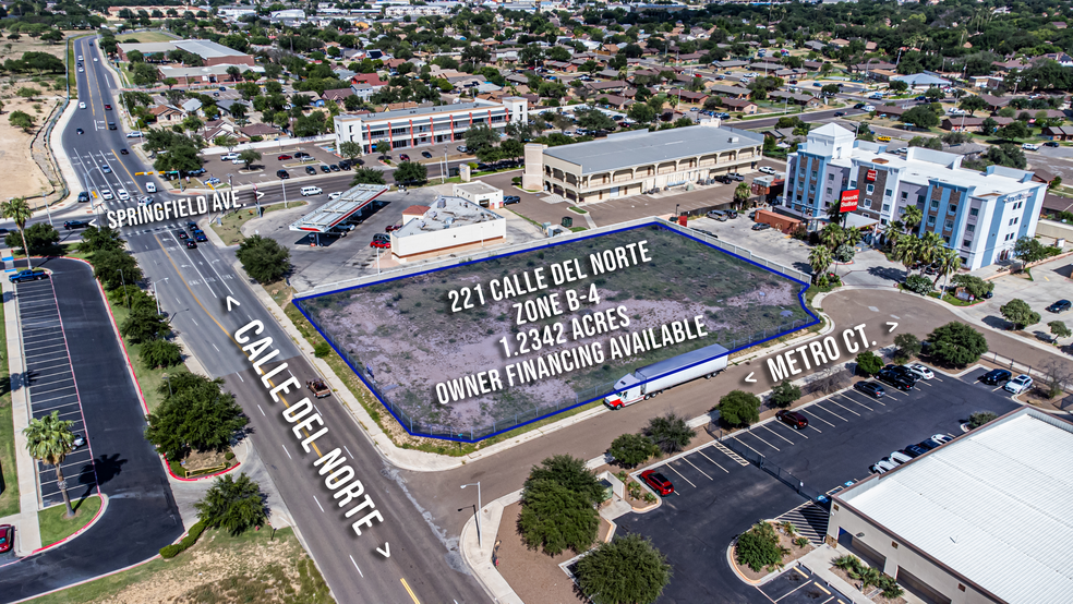 221 Calle Del Norte, Laredo, TX for sale - Aerial - Image 2 of 23