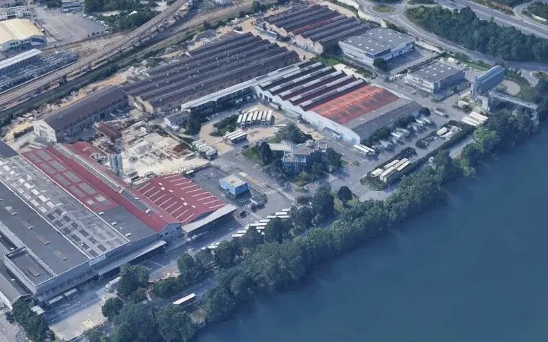 Industrial in Corbeil-Essonnes for lease - Building Photo - Image 2 of 8