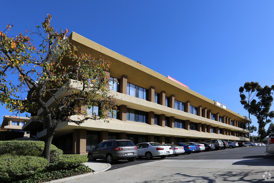 4141 Jutland Dr, San Diego, CA for lease - Building Photo - Image 2 of 6