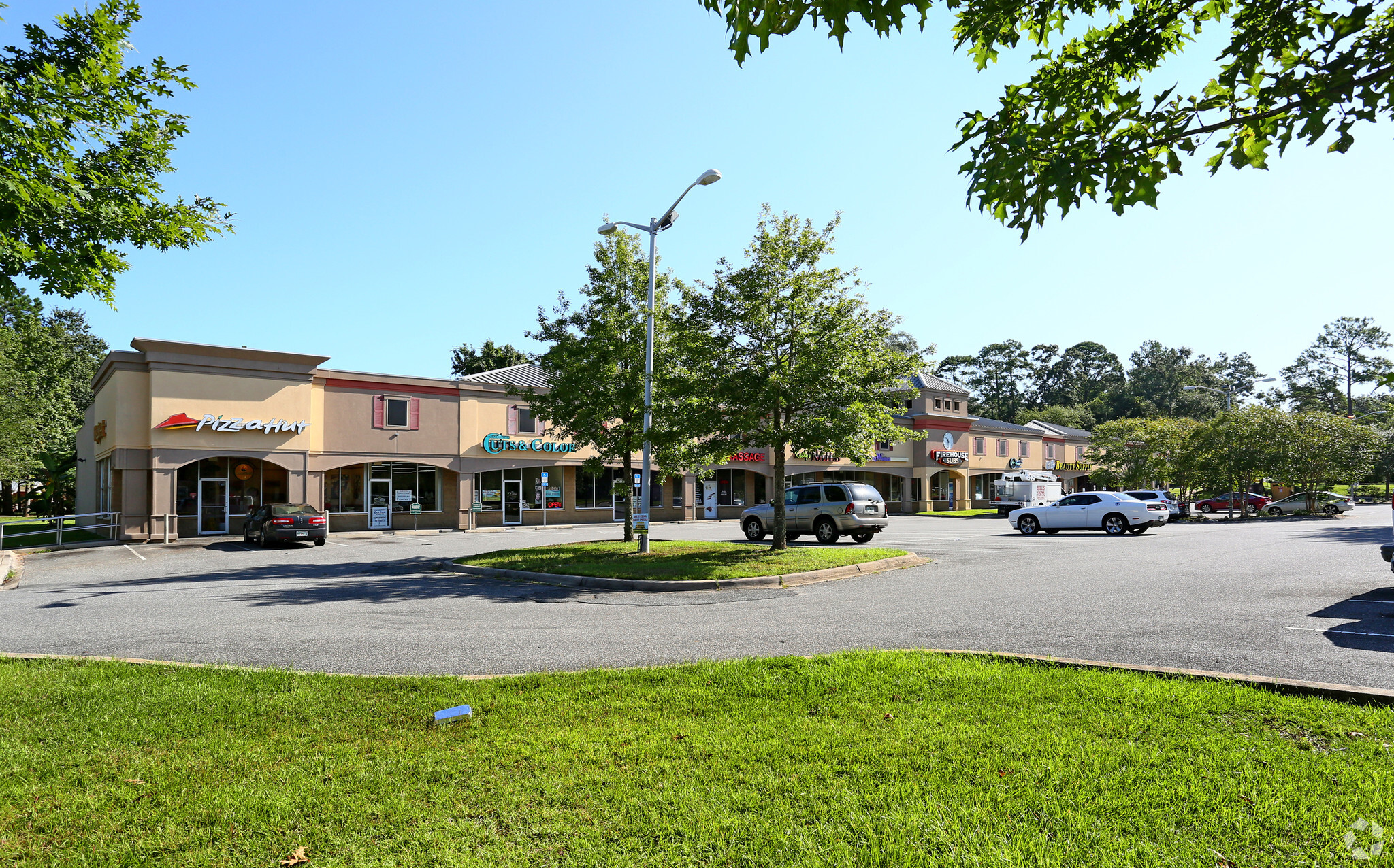 3220 Apalachee Pky, Tallahassee, FL for sale Primary Photo- Image 1 of 1