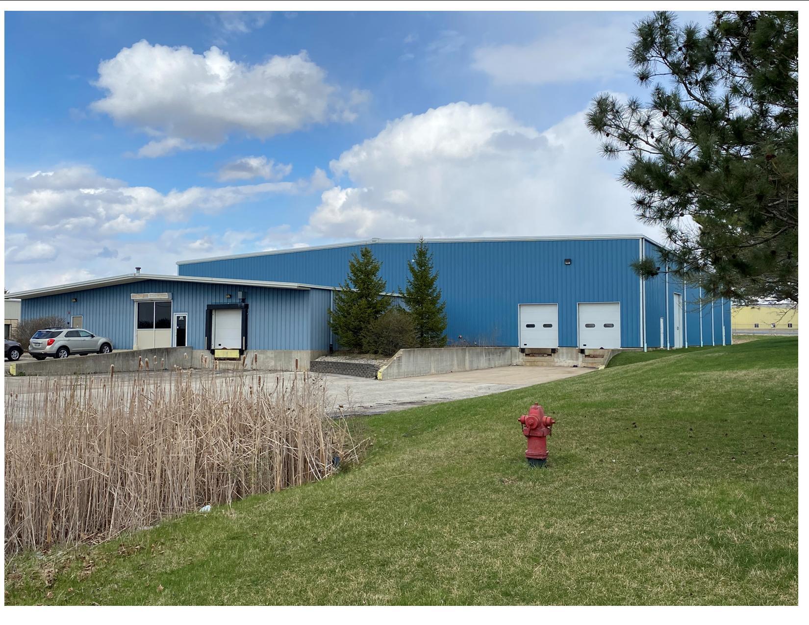 320 Dietz Ave, Dekalb, IL for lease Building Photo- Image 1 of 14