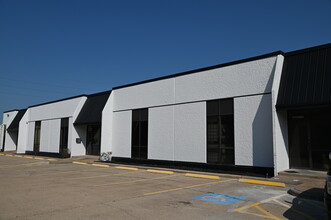 15534 W Hardy Rd, Houston, TX for lease Building Photo- Image 1 of 2