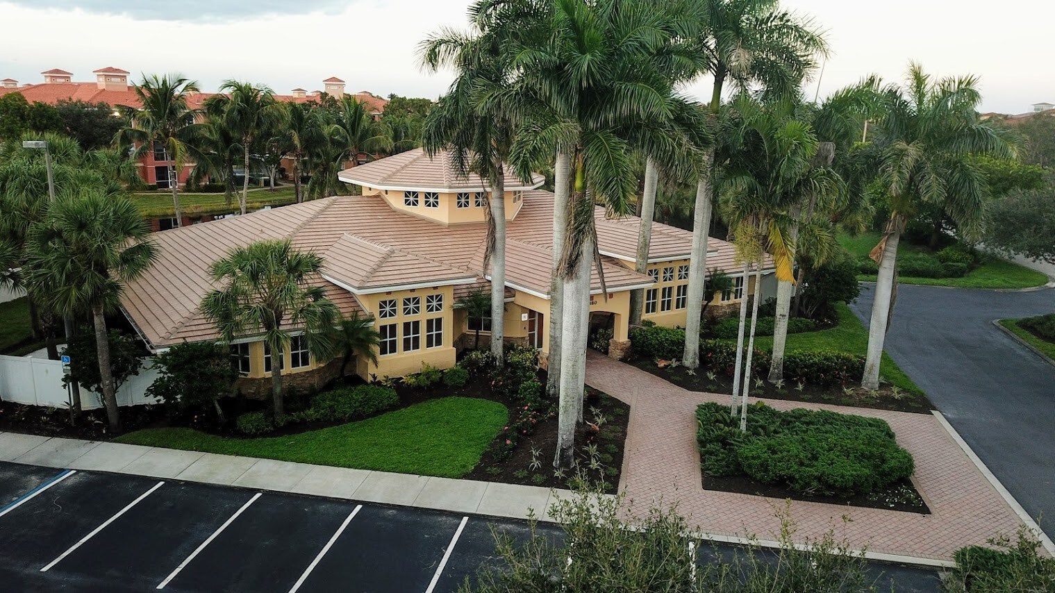 3480 Pelican Colony Blvd, Bonita Springs, FL for sale Building Photo- Image 1 of 1