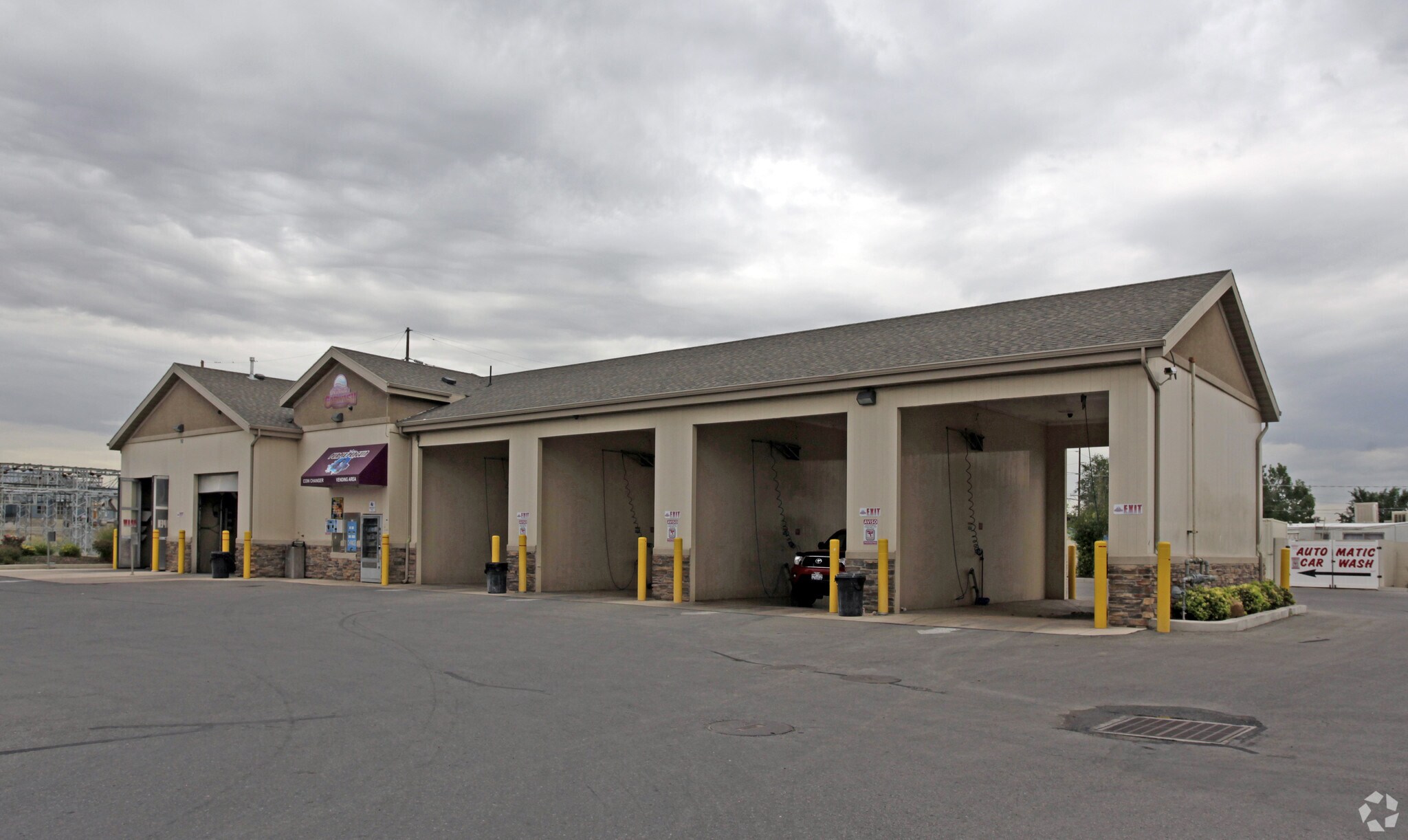 762 Smelter St, Midvale, UT for sale Primary Photo- Image 1 of 1