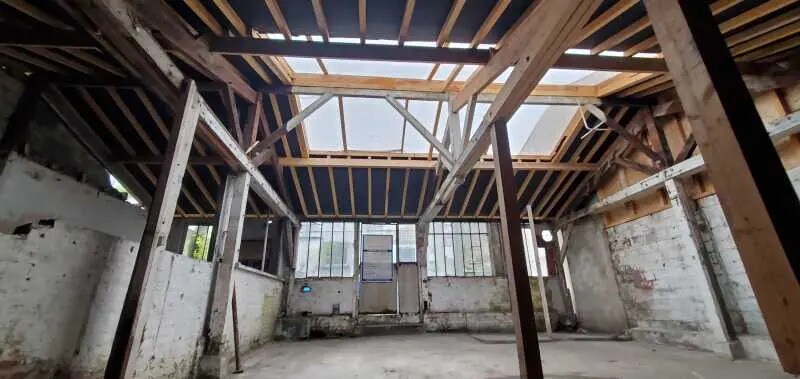 Office in Les Lilas for sale - Interior Photo - Image 1 of 2