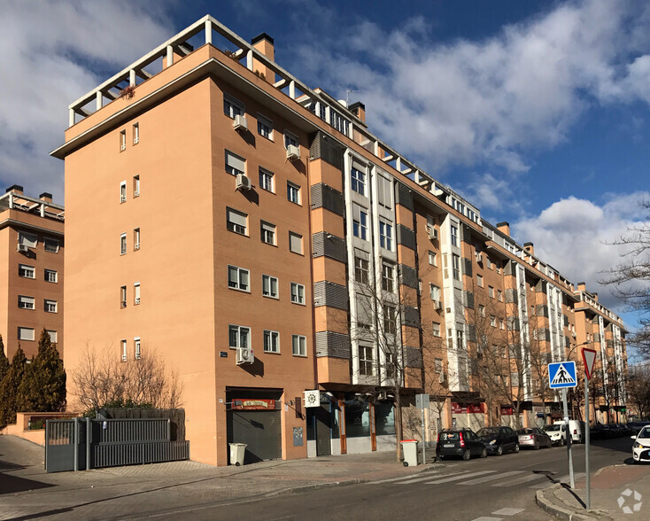 Calle Dobla, 2, Madrid, Madrid for lease - Building Photo - Image 2 of 2